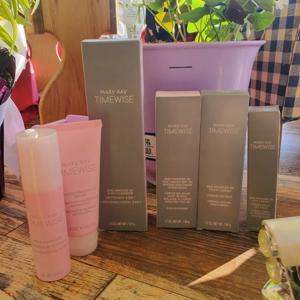 Combo / Oily Mary Kay TimeWise Ultimate Miracle Set 3D